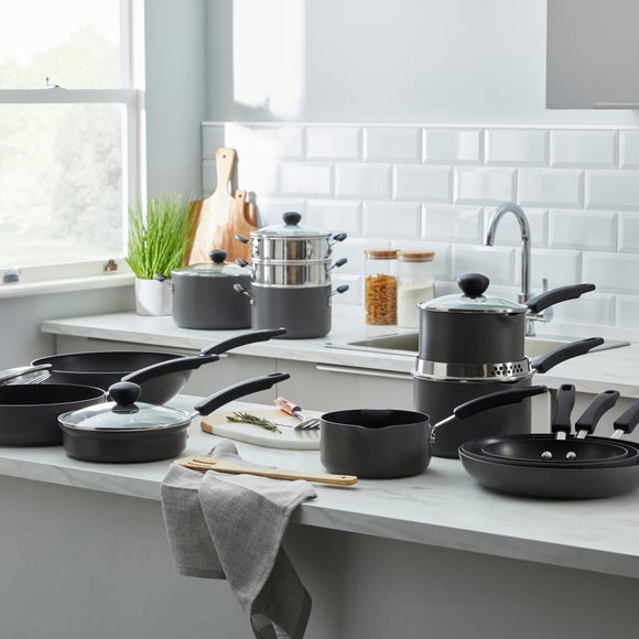 Non-Stick Hard Anodised Aluminium Saucepan, 18cm