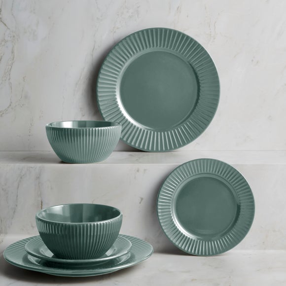 Hampton 12 Piece Dinner Set
