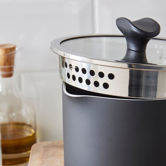 Non-Stick Aluminium Saucepan, 16cm