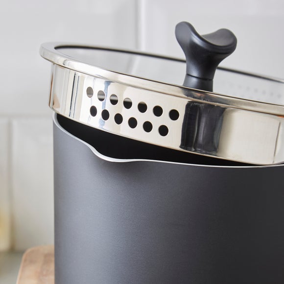 Non-Stick Aluminium Saucepan, 20cm