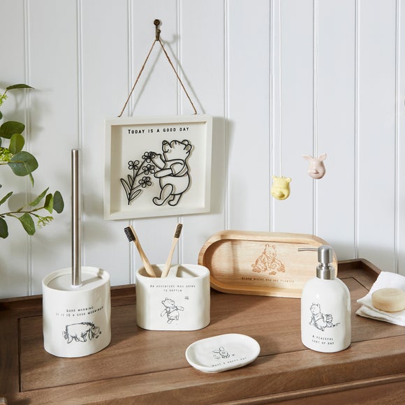 Disney Winnie the Pooh Engraved Wooden Tray