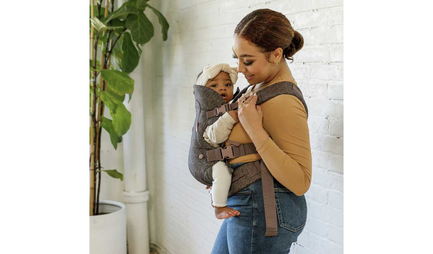 Infantino Flip Baby Carrier Leopard