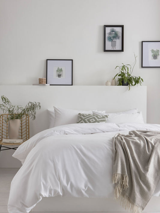 White Cotton Rich Plain Duvet Cover and Pillowcase Set