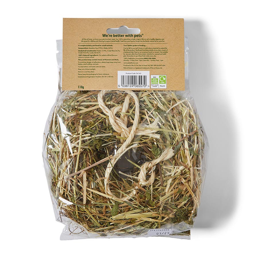 Pets at Home Small Animal Alfalfa Wreath Treat 110g
