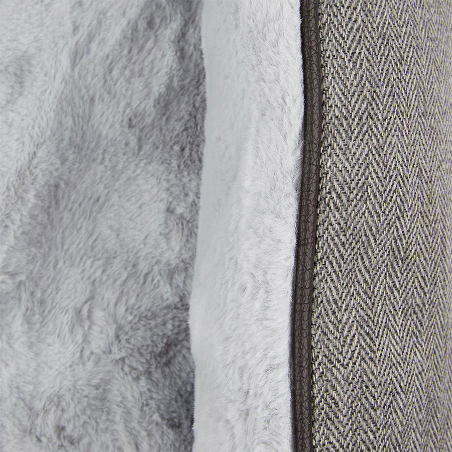 Wainwright's Self Warming Square Dog Bed Grey