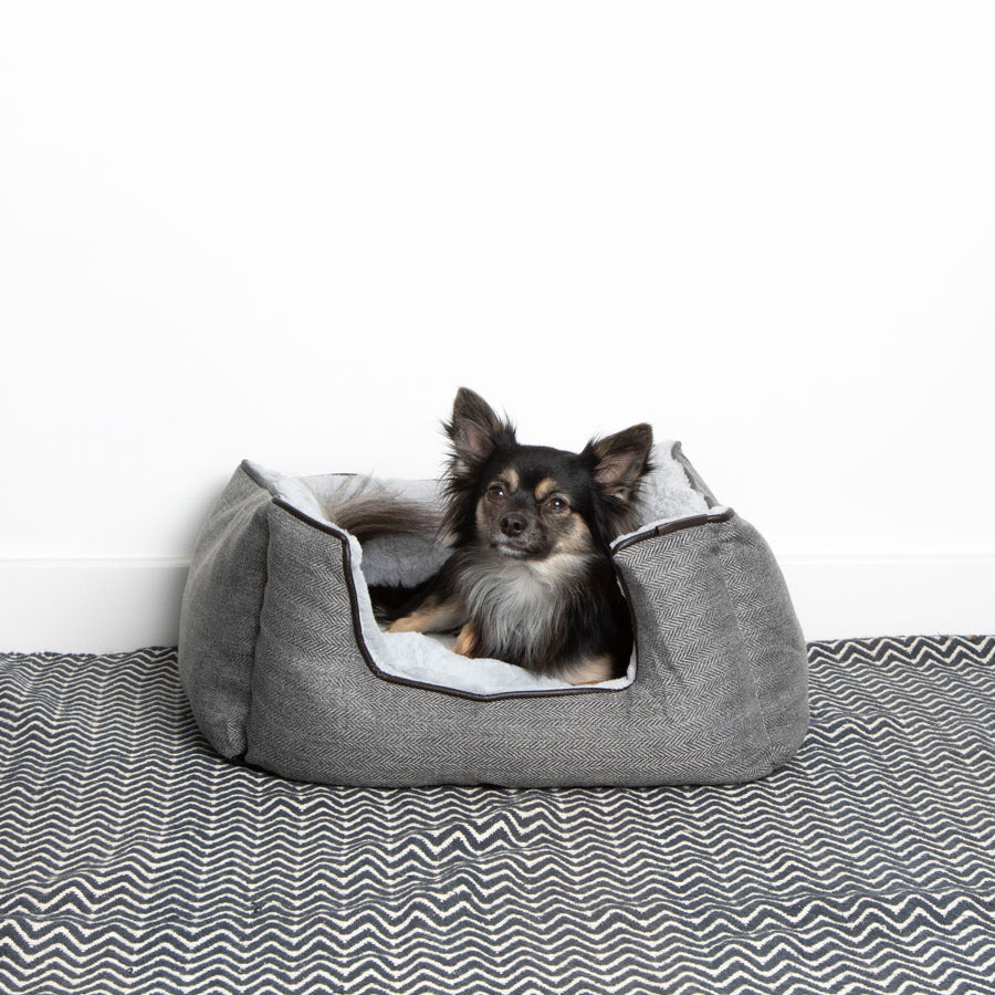 Wainwright's Self Warming Square Dog Bed Grey Small