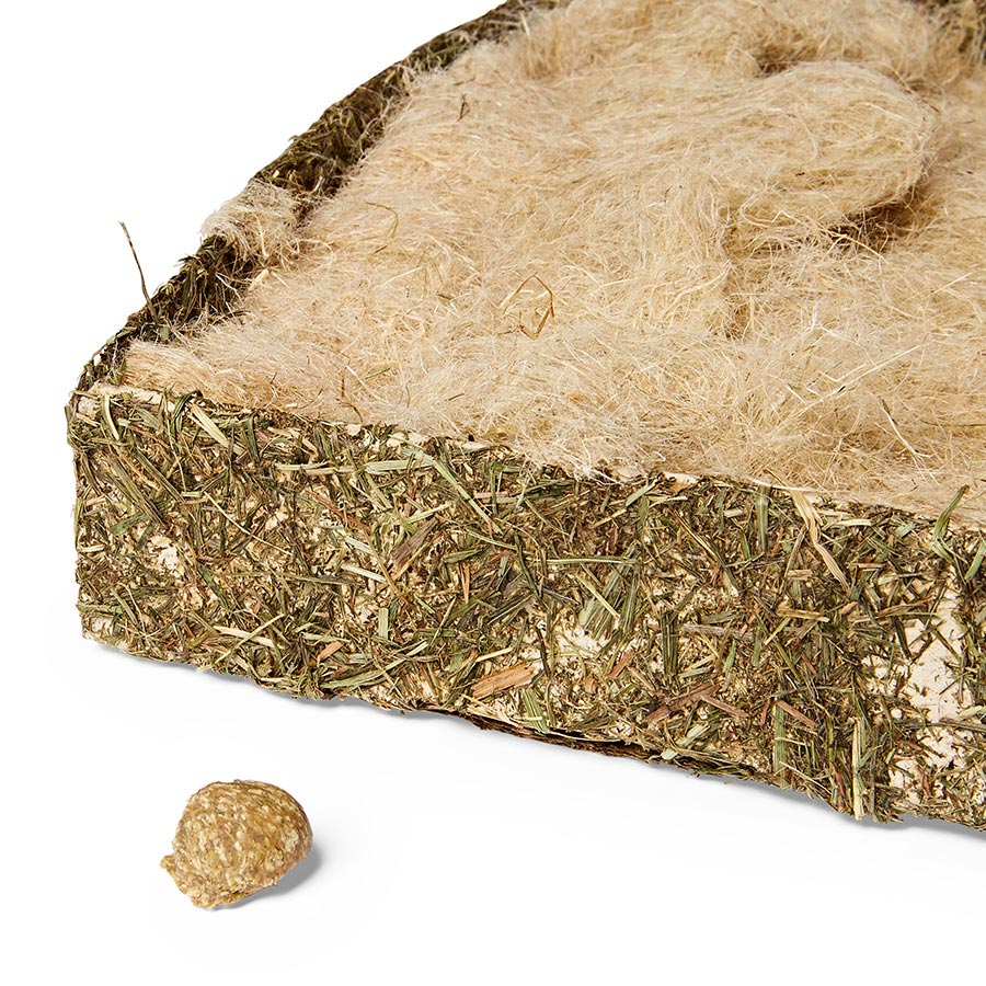 Woodlands Small Animal Forage Mat & Treats 175g