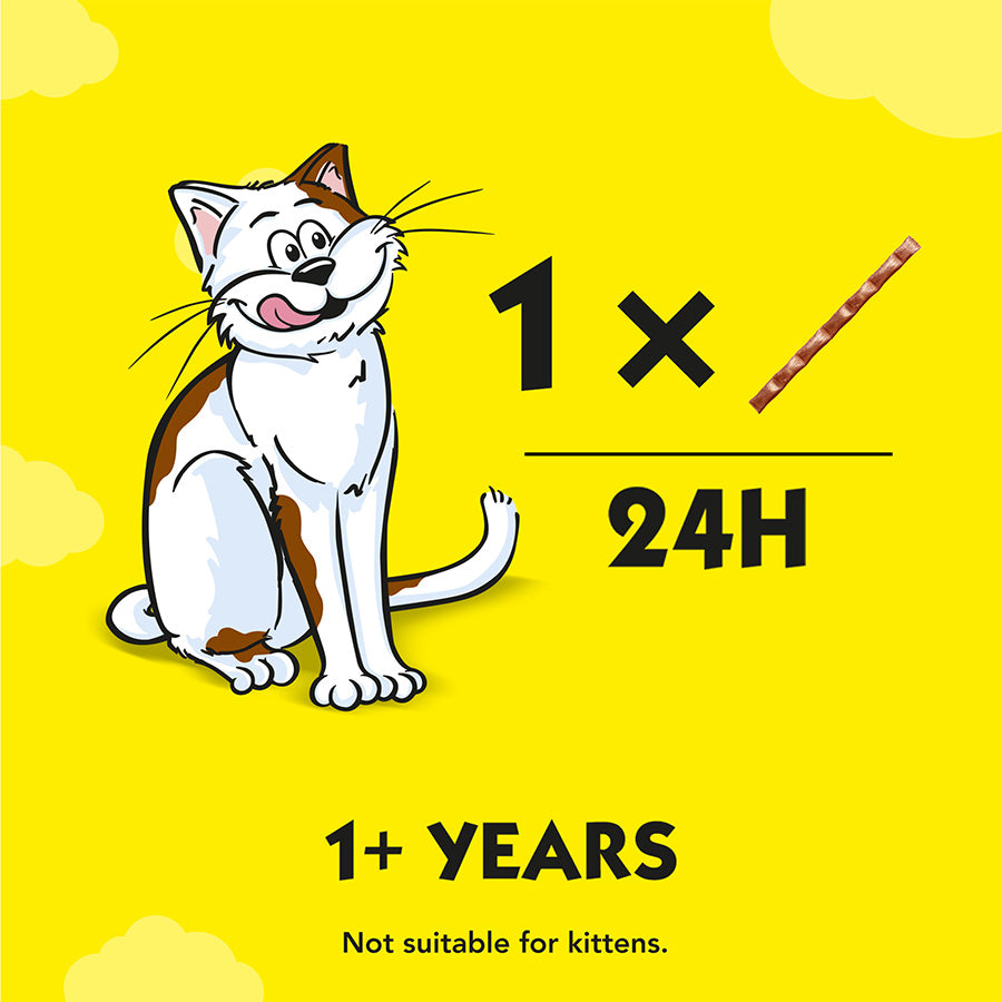 Dreamies Meaty Sticks Cat Treats with Chicken 30g