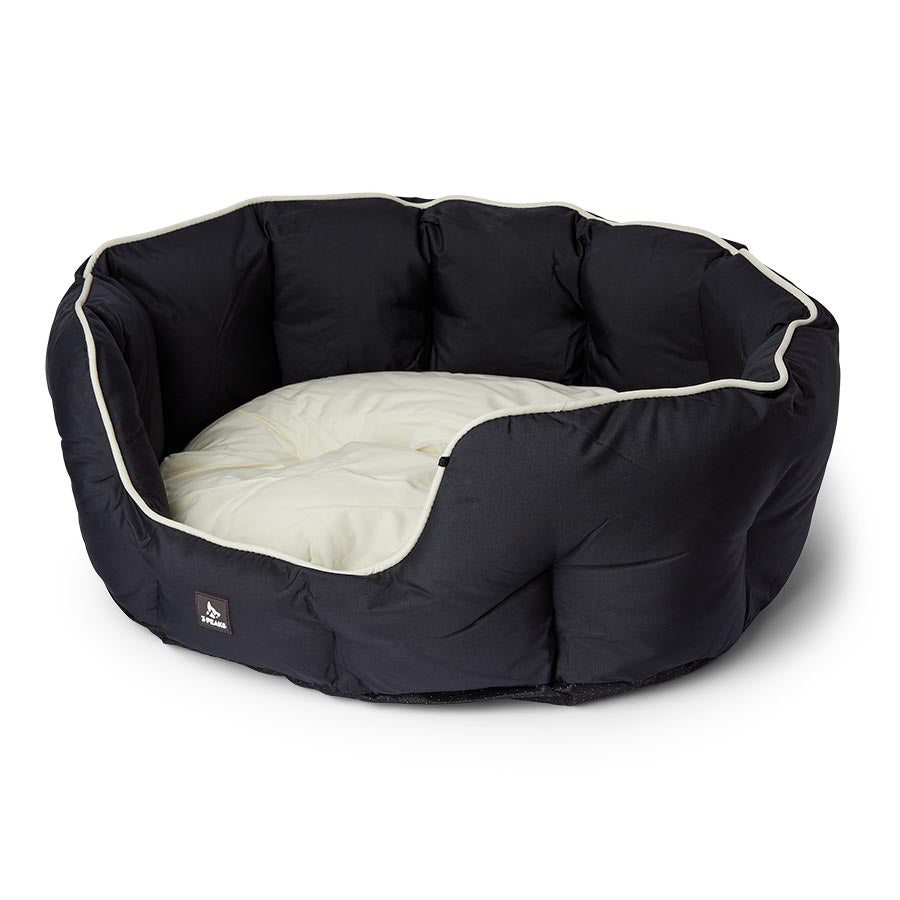 3 Peaks Nevis Dog Bed Black