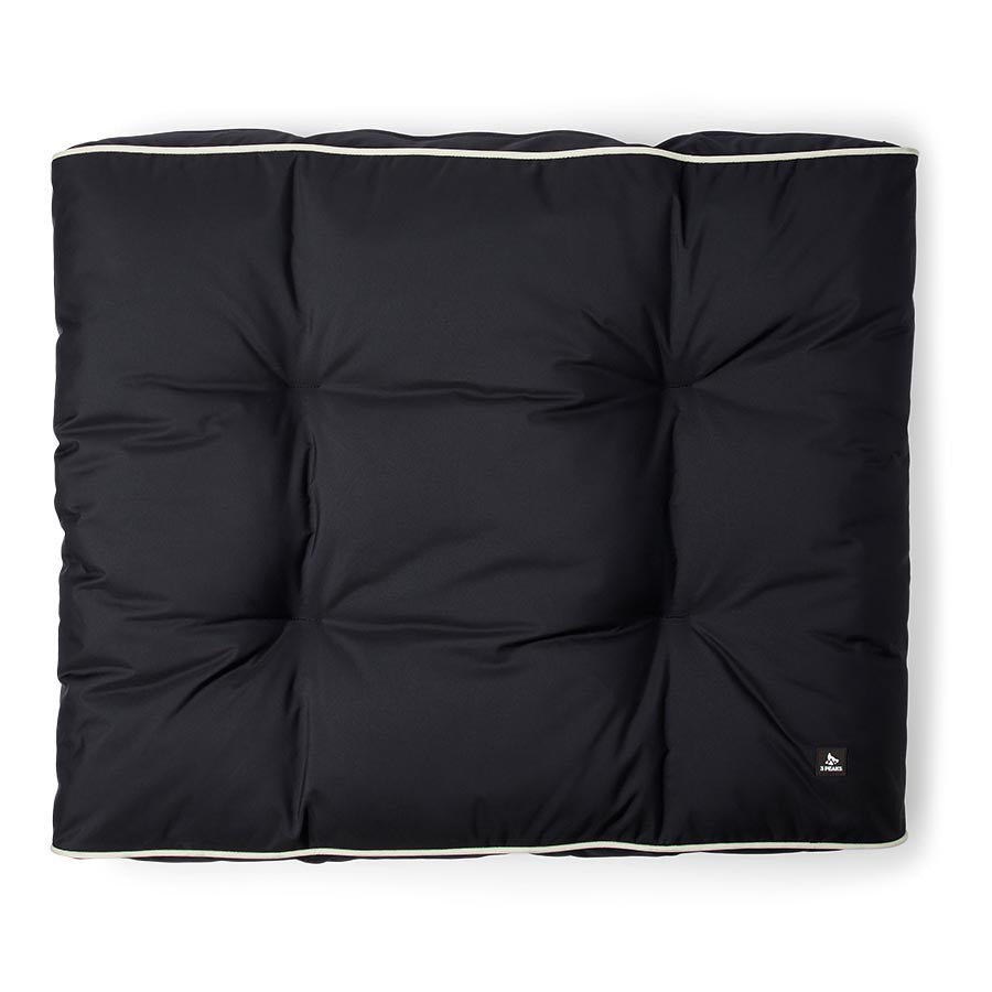 3 Peaks Padded Dog Mattress Black