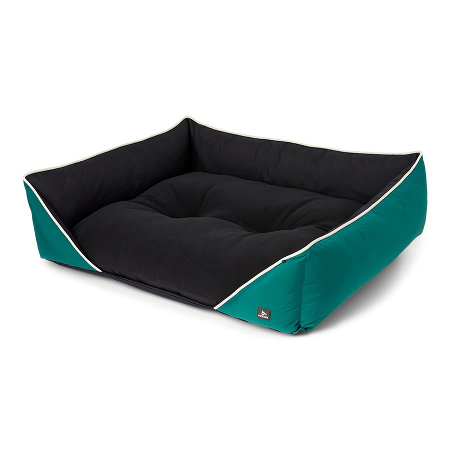 3 Peaks Anti Bacterial Square Dog Bed Green