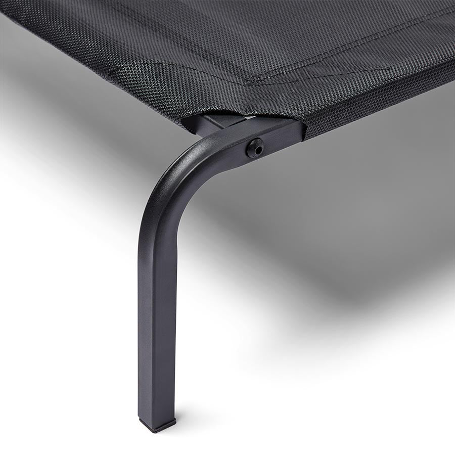 3 Peaks Breathable Raised Dog Bed Black