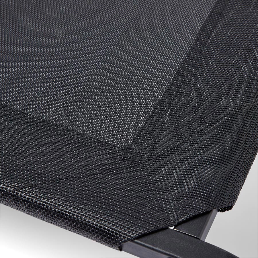 3 Peaks Breathable Raised Dog Bed Black