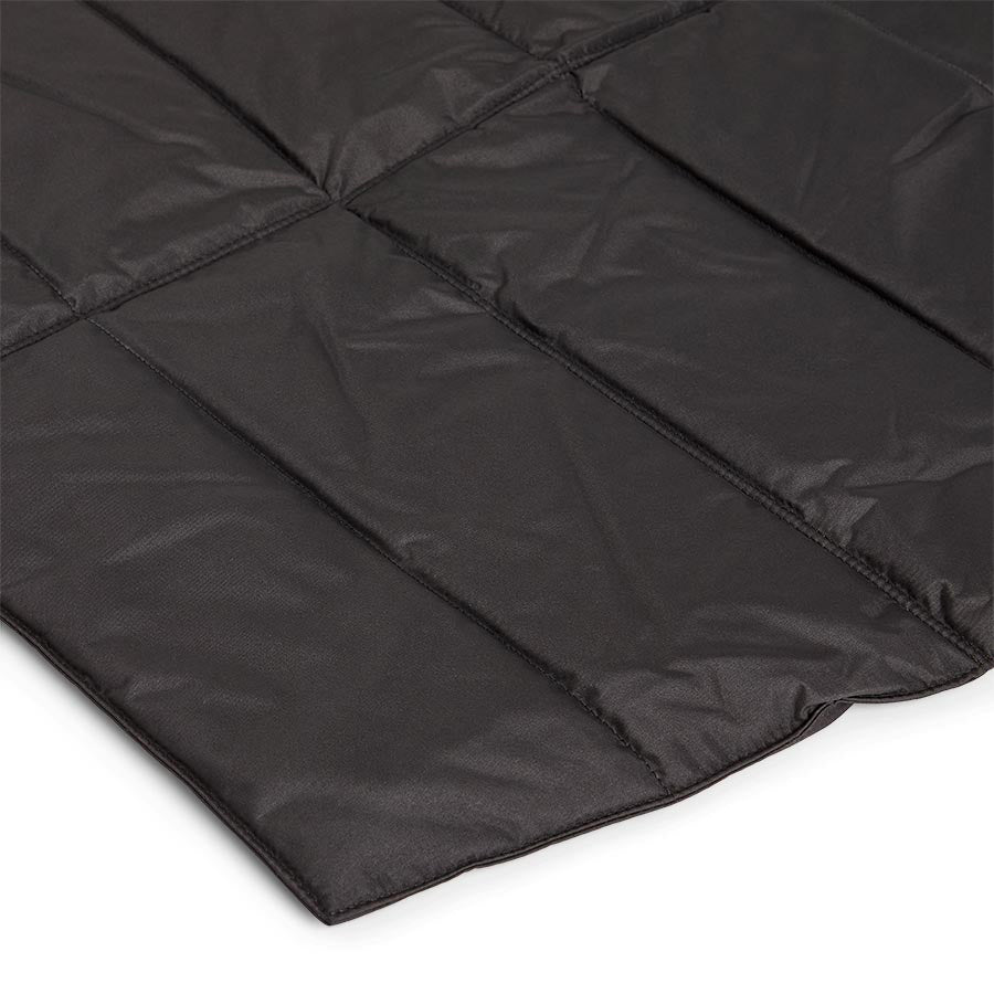3 Peaks Foldable Water-Resistant Travel Dog Mat Black