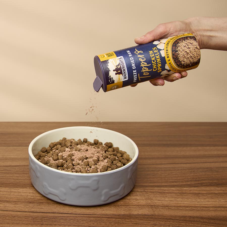 Wainwright's Freeze Dried Raw Dog Food Toppers Sprinkle Chicken 50g