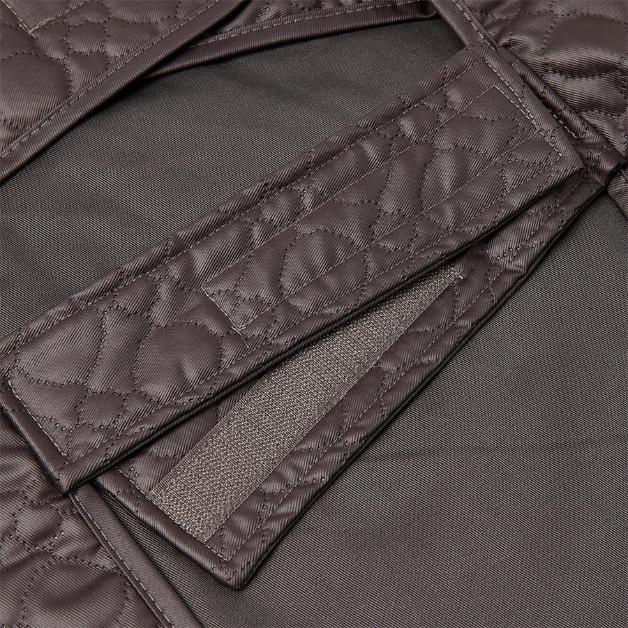 Wainwright's Shower Resistant Quilted Dog Jacket Espresso