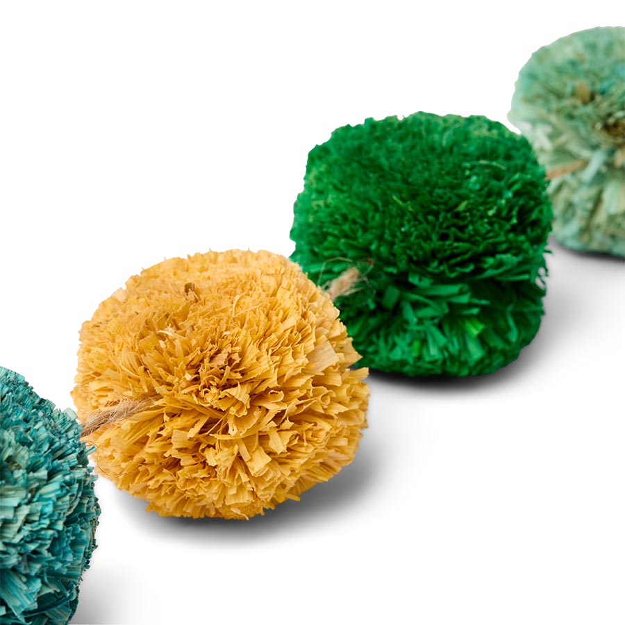 Pets at Home Cornleaf Ball Garland Small Animal Gnaw