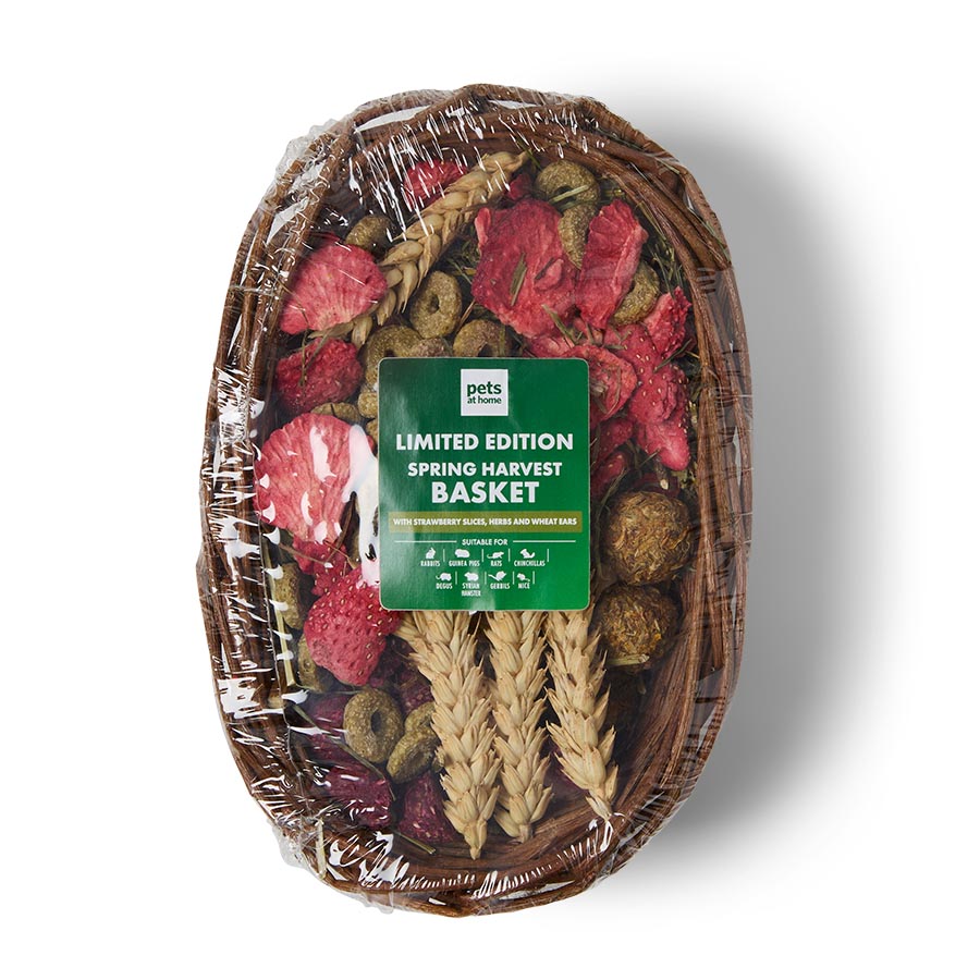 Pets at Home Spring Harvest Basket Small Animal Treat 160g