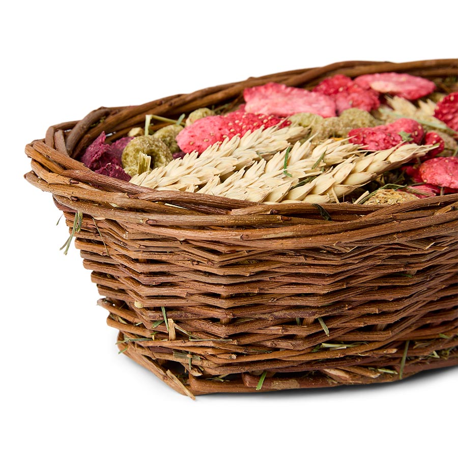 Pets at Home Spring Harvest Basket Small Animal Treat 160g