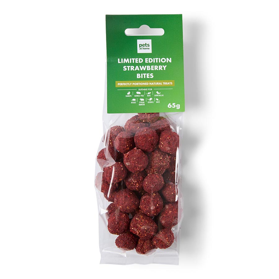Pets at Home Strawberry Bites Small Animal Treats 65g