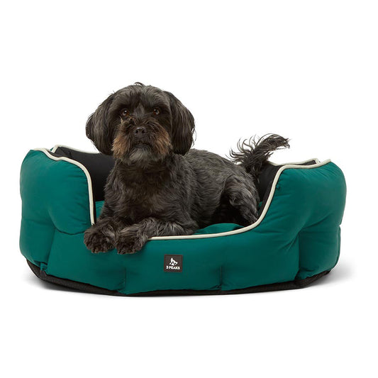 3 Peaks Nevis Dog Bed Green