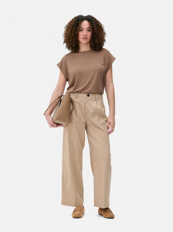 Essential Longline T-Shirt