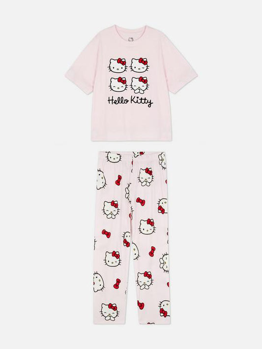Hello Kitty T-shirt and Joggers Pyjama Set