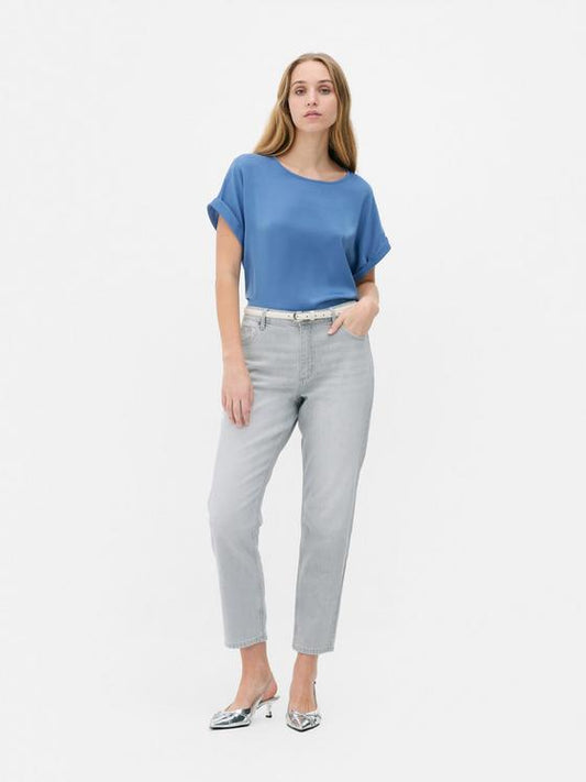 Relaxed T-shirt Blouse