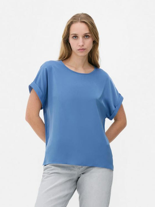 Relaxed T-shirt Blouse