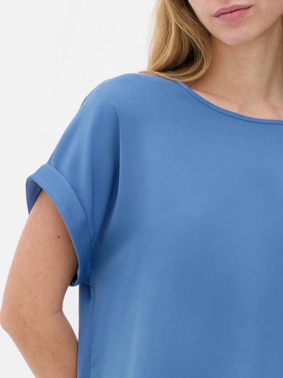 Relaxed T-shirt Blouse