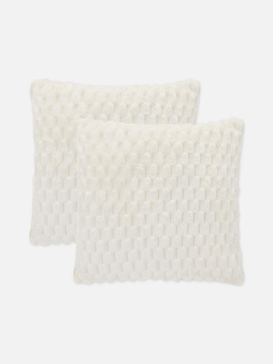 2pk Honeycomb Texture Cushions