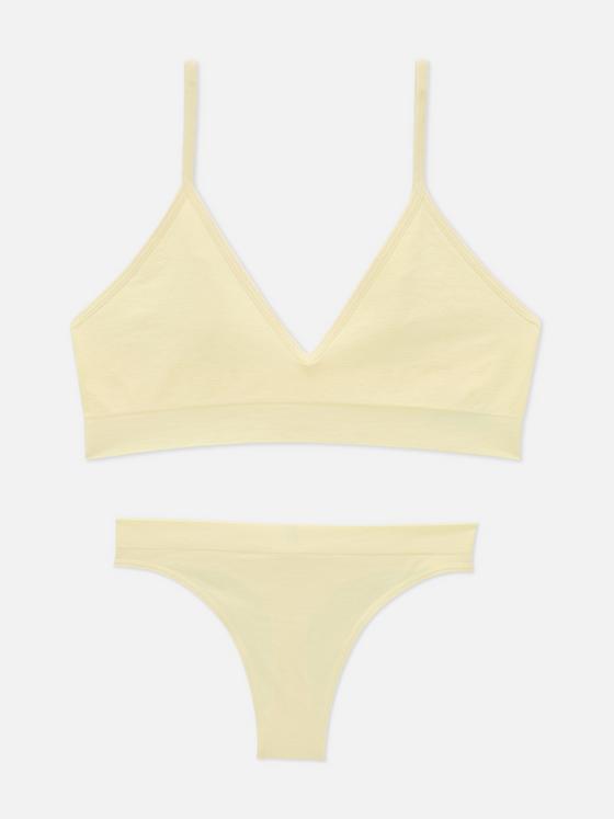 Essential Triangle Bra Underwear Set
