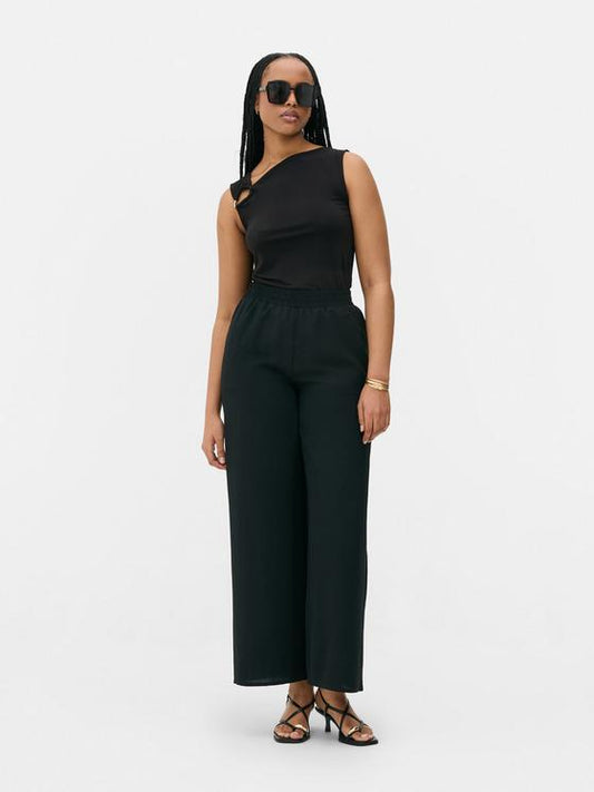 Asymmetric Draped Top