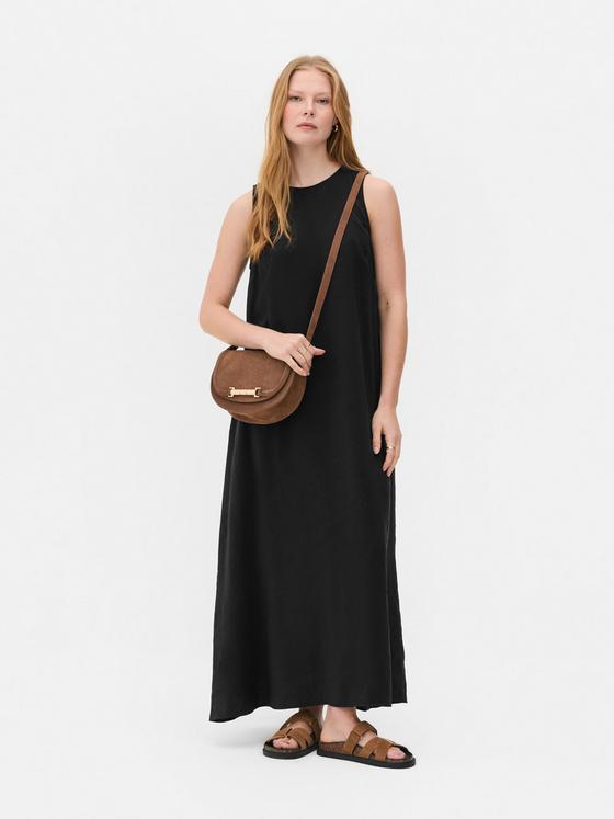 The Edit Sleeveless Midi Dress