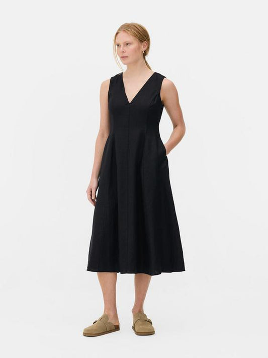 The Edit Sleeveless V-Neck Linen Dress