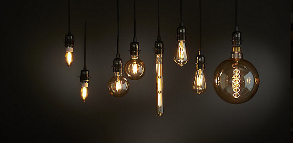 Diall G95 E27 5.5W 470lm 330° Amber Globe Warm white LED filament Light bulb