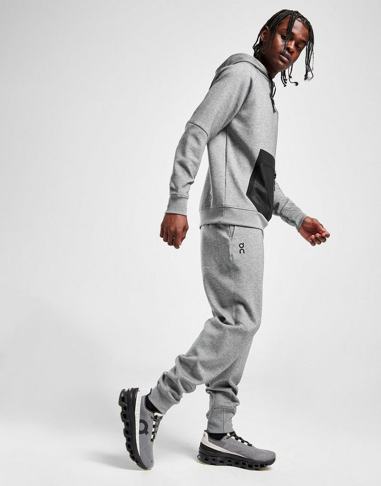 On Running Tech Track Pants