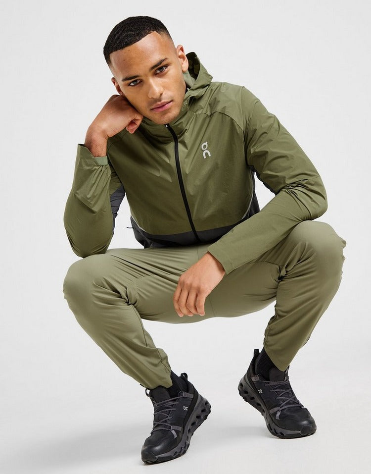 On Running Core Hooded Jacket