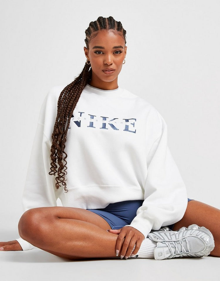 Nike Graphic Swoosh Crew Sweatshirt