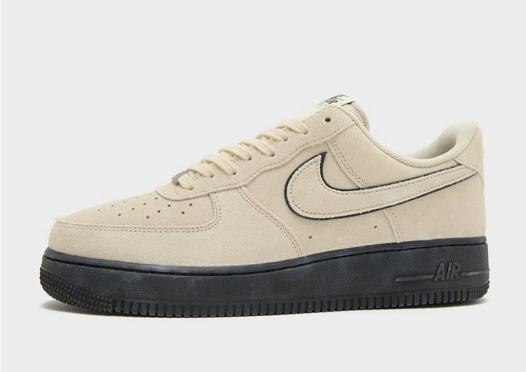Nike Air Force 1 Low Suede