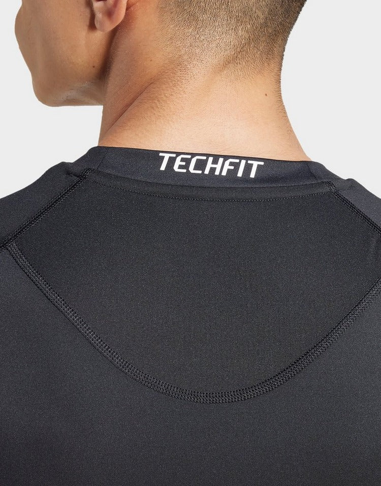 adidas TECHFIT Compression Training 3-Stripes Tee