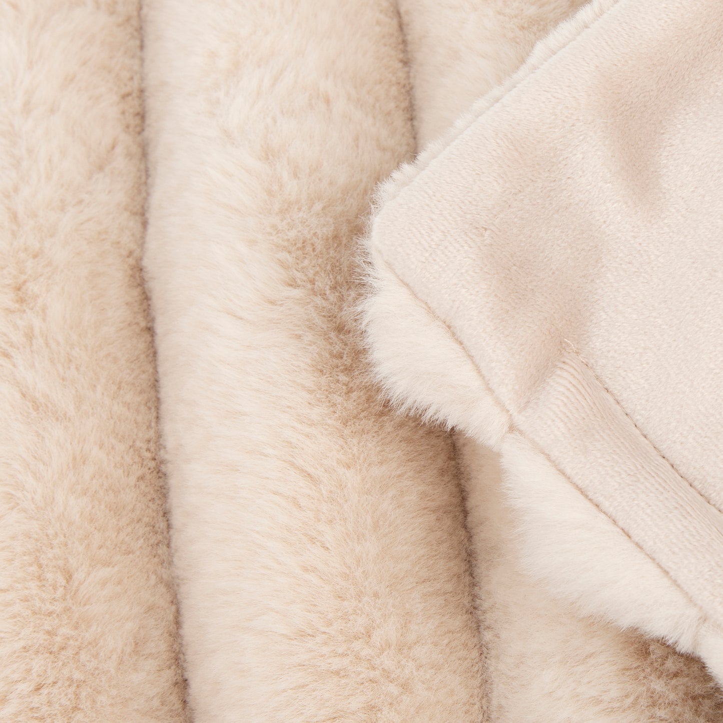 Scruffs Aspen Pet Blanket Cream