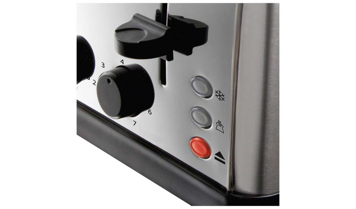 Russell Hobbs Worcester 4 Slice Brushed Toaster 18790