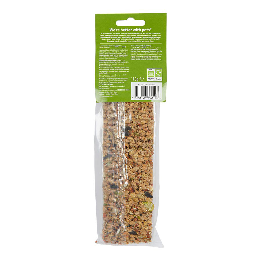 Pets at Home Small Animal Snap & Share Treat Stick with Carrots & Thyme 110g