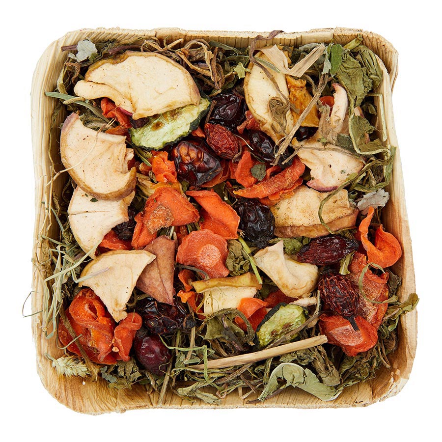 Pets at Home Small Animal Treat Nettle, Raspberry & Dandelion Salad Bowl 40g