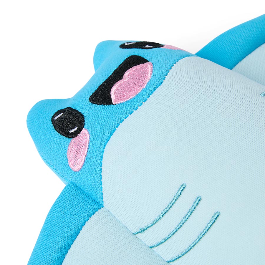 Pets at Home Float & Fetch Stevie the Stingray Squeaky Cooling Dog Toy
