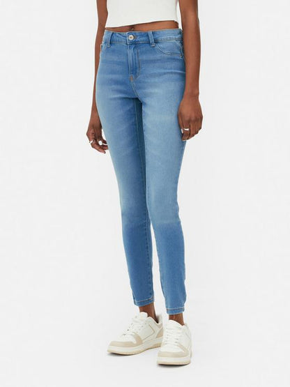Essential Mid-Rise Skinny Jeans