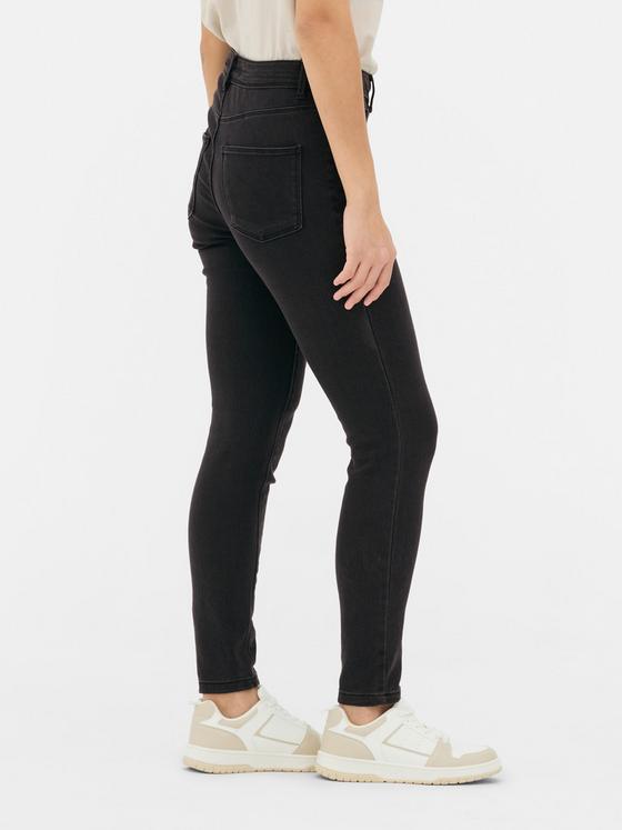 Essential Mid-Rise Skinny Jeans
