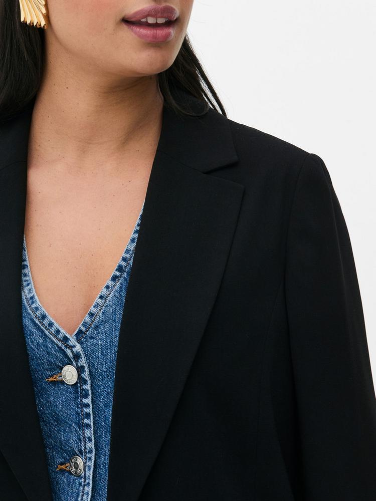 Oversized Straight-Cut Blazer