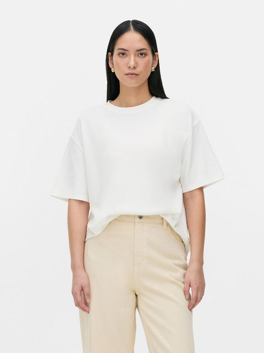 The Edit Ultimate Classic T-Shirt